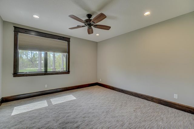 12639 20th Street N, Stillwater, MN 55082