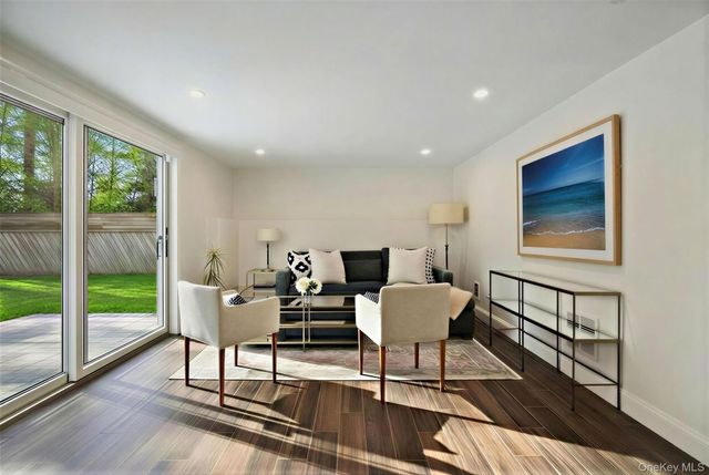 10 Carlton Lane, Rye Brook, NY 10573