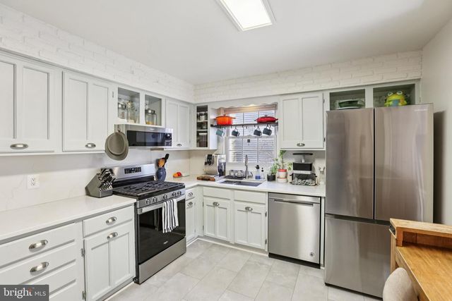 524 CHARINGTON DR, Severna Park, MD 21146