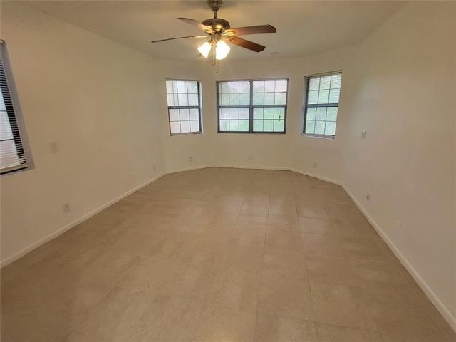 15578 N 87th Rd, Loxahatchee, FL 33470