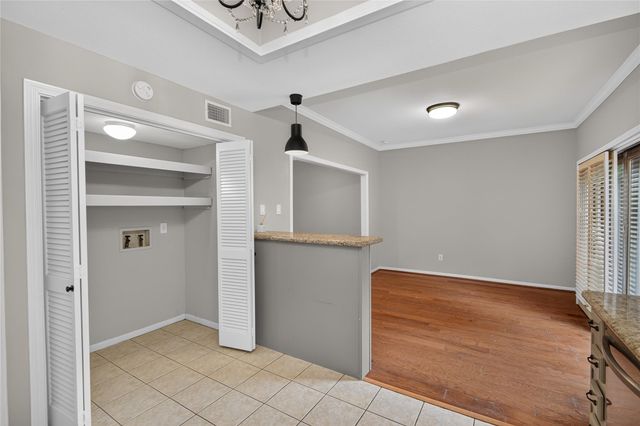 11711 Memorial Drive, Houston, TX 77024