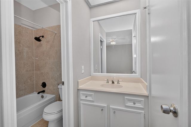 11711 Memorial Drive, Houston, TX 77024
