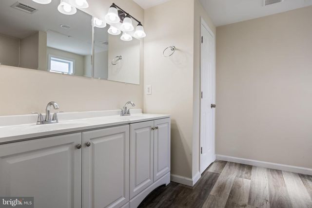 55 SHAWNEE AVE, Rockaway, NJ 07866