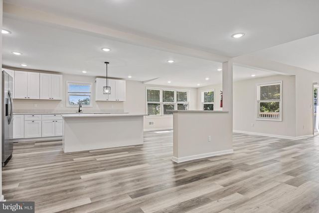 55 SHAWNEE AVE, Rockaway, NJ 07866