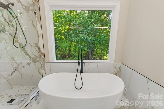 705 Lake Club Drive, Nebo, NC 28761