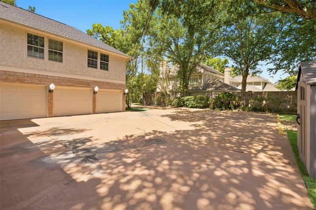 9618 Windrush Drive, Spring, TX 77379