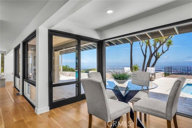 29813 Knoll View Drive, Rancho Palos Verdes, CA 90275