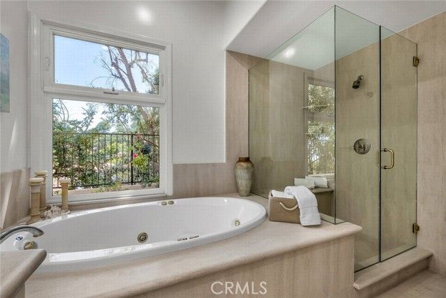 29813 Knoll View Drive, Rancho Palos Verdes, CA 90275