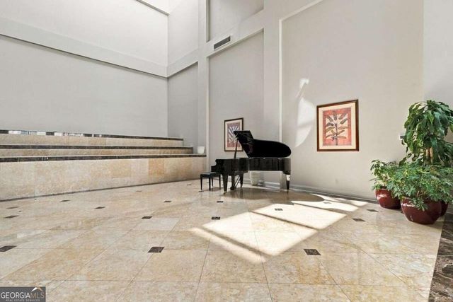 1280 W Peachtree Street NW 2613, Atlanta, GA 30309