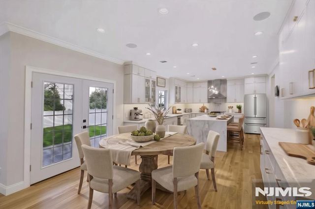 578 Pine Avenue, Saddle Brook, NJ 07663
