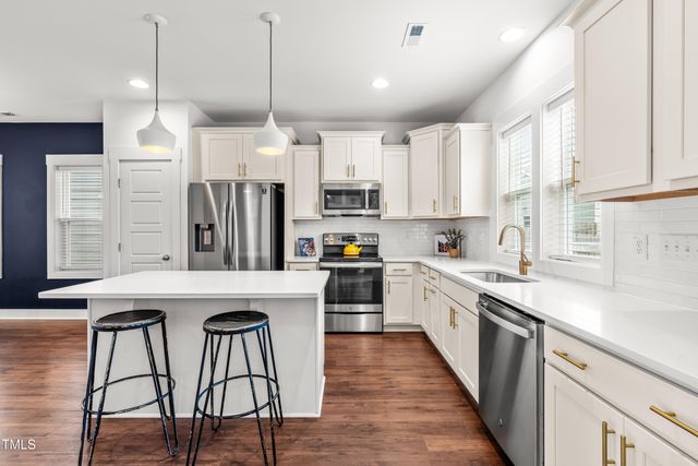 221 Douglas Falls Drive, Wendell, NC 27591