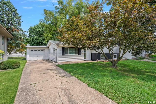 28 BEL AIRE Drive, Springfield, IL 62703