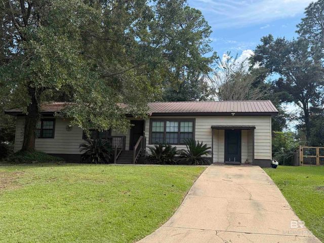 610 Johnson Avenue, Fairhope, AL 36532
