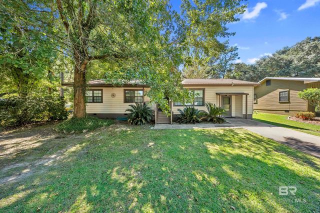 610 Johnson Avenue, Fairhope, AL 36532