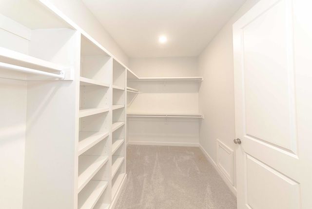 5143 E LAWRENCEBURG LN, Lakeland, TN 38002