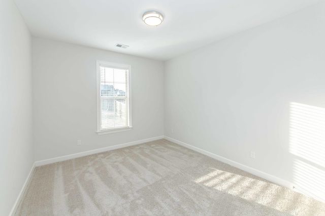 5143 E LAWRENCEBURG LN, Lakeland, TN 38002