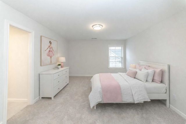 5143 E LAWRENCEBURG LN, Lakeland, TN 38002