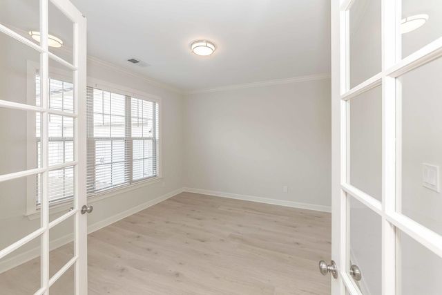 5143 E LAWRENCEBURG LN, Lakeland, TN 38002