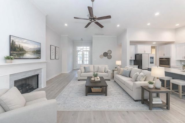 5143 E LAWRENCEBURG LN, Lakeland, TN 38002