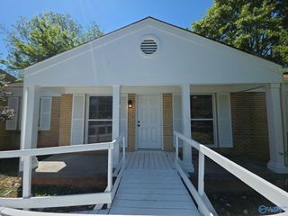 307 Mockingbird Road, Huntsville, AL 35803