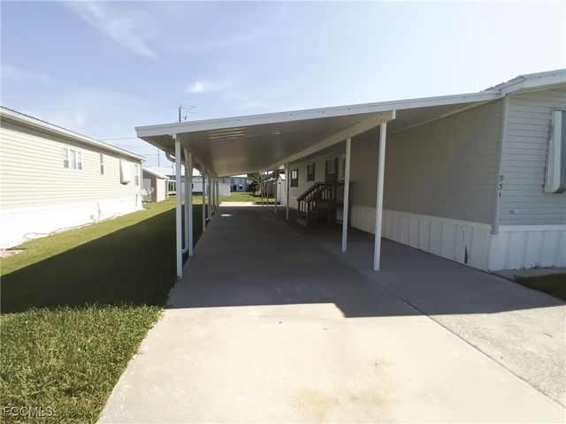 231 Palm AVE NW, Moore Haven, FL 33471