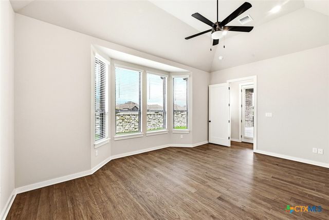 333 Tumbling Creek Run, Kyle, TX 78640