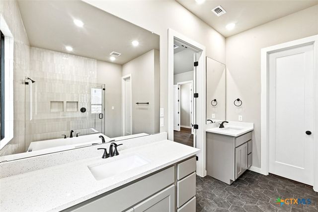 333 Tumbling Creek Run, Kyle, TX 78640