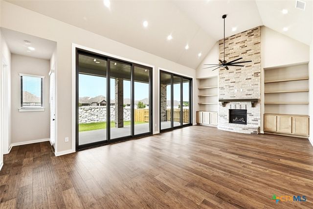333 Tumbling Creek Run, Kyle, TX 78640