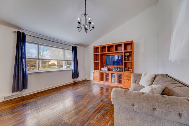 12211 S Harding Avenue, Alsip, IL 60803