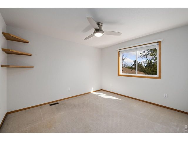 1410 Wildrose Dr, Longmont, CO 80503