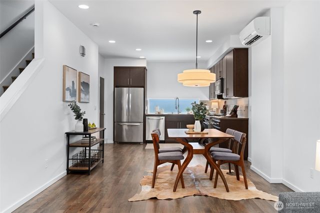 3007 NW 56th Street, Seattle, WA 98107