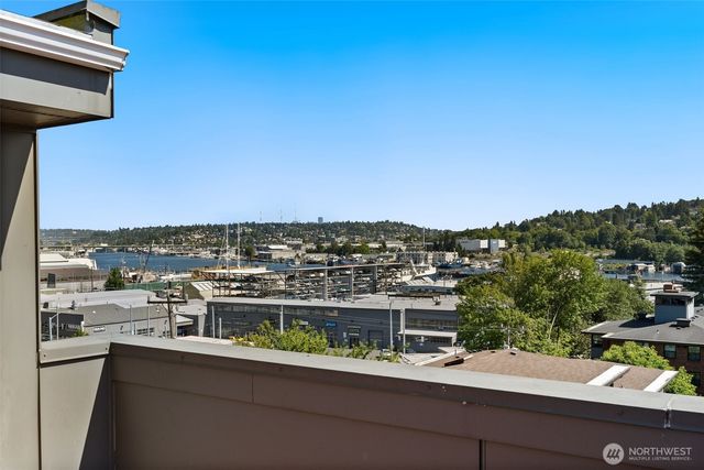 3007 NW 56th Street, Seattle, WA 98107