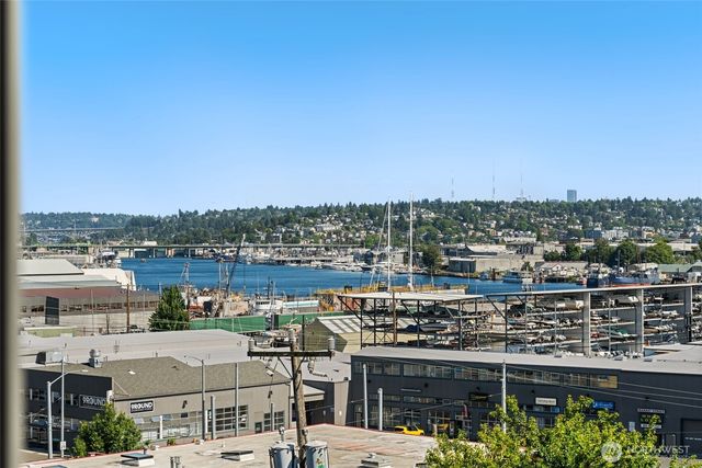 3007 NW 56th Street, Seattle, WA 98107