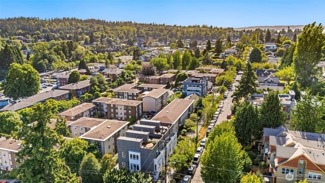 3007 NW 56th Street, Seattle, WA 98107