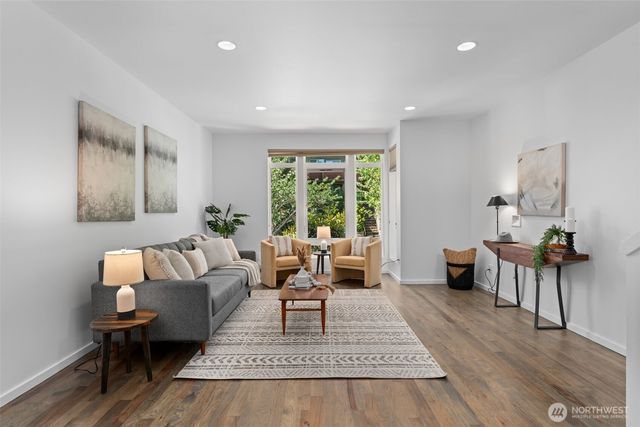 3007 NW 56th Street, Seattle, WA 98107