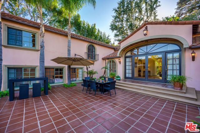 616 N Maple Drive, Beverly Hills, CA 90210