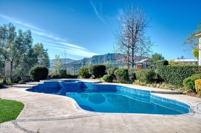 5733 Carell Avenue, Agoura Hills, CA 91301