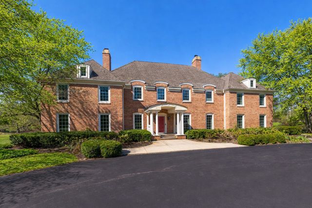 568 Plymouth Drive, Inverness, IL 60067