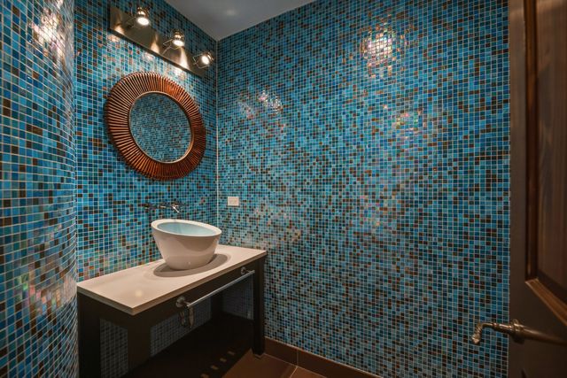 568 Plymouth Drive, Inverness, IL 60067