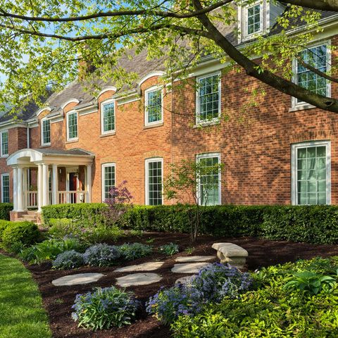 568 Plymouth Drive, Inverness, IL 60067