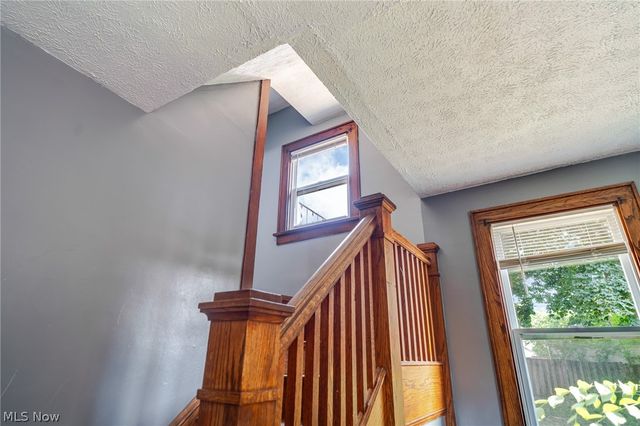 422 Reed Avenue, Akron, OH 44301