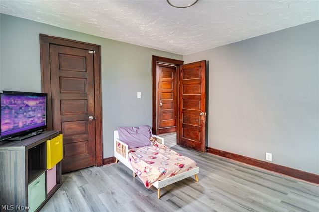 422 Reed Avenue, Akron, OH 44301