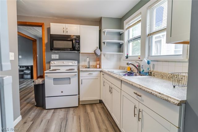 422 Reed Avenue, Akron, OH 44301