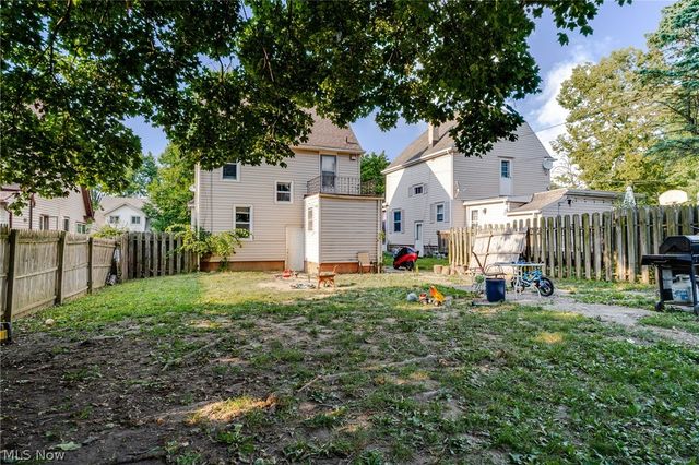 422 Reed Avenue, Akron, OH 44301