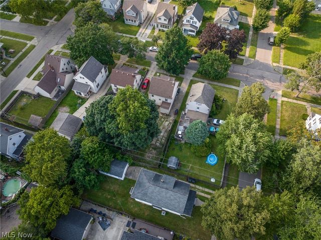 422 Reed Avenue, Akron, OH 44301