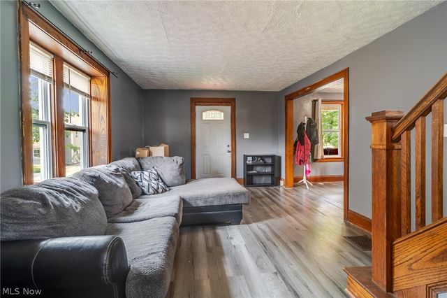 422 Reed Avenue, Akron, OH 44301