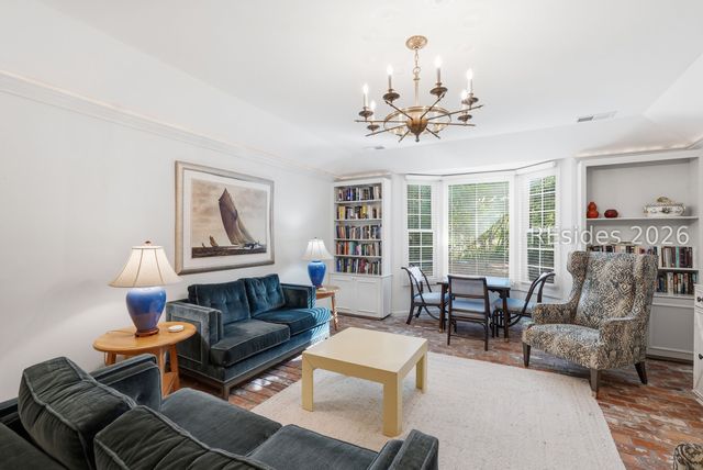 28 Beach Lagoon Road W, Hilton Head Island, SC 29928