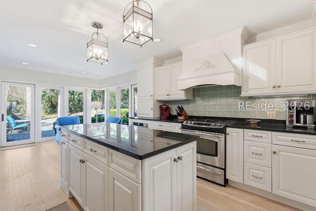 28 Beach Lagoon Road W, Hilton Head Island, SC 29928