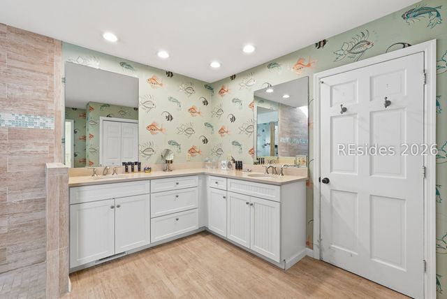 28 Beach Lagoon Road W, Hilton Head Island, SC 29928