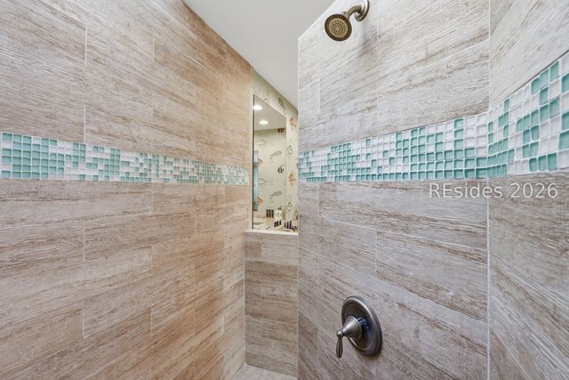 28 Beach Lagoon Road W, Hilton Head Island, SC 29928